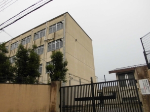【中学校】京都市立勧修中学校 544m 周辺環境